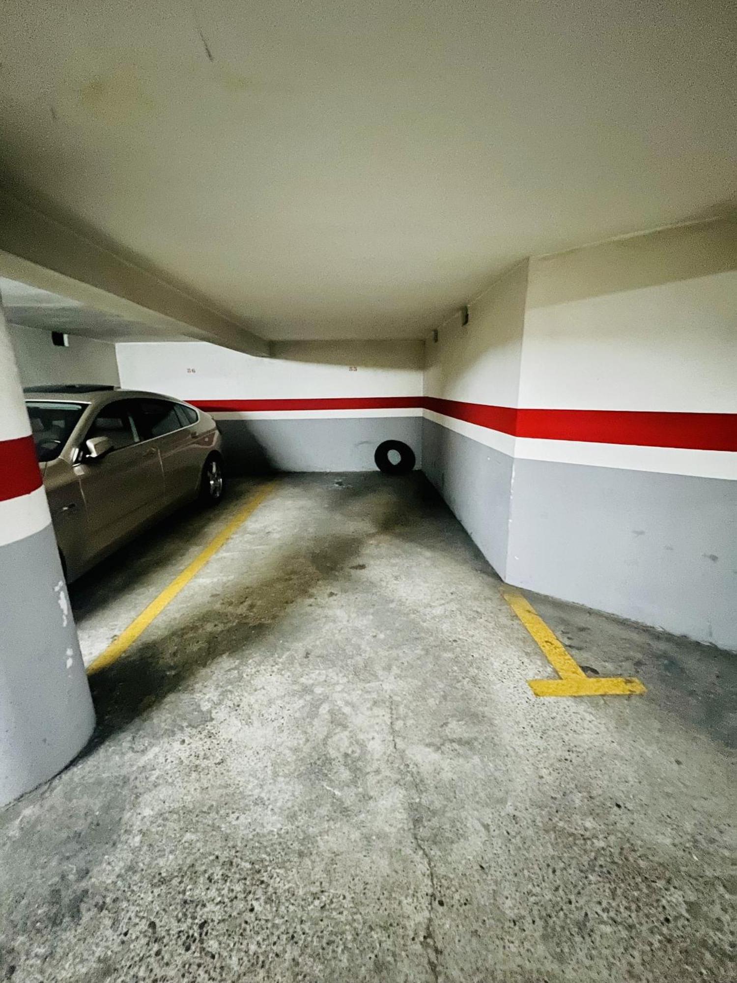 A Orillas Del Pilar Con Parking Zaragoza Exterior photo